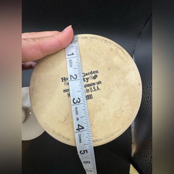 Home and Garden Party Ltd Floral Crock with Lid 2000 Made In USA Stoneware - Picture 7 of 8